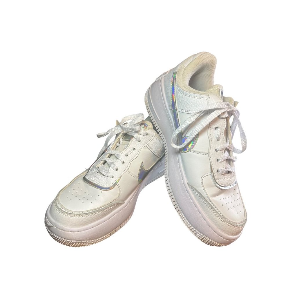Women's Nike Air Force One White Sneakers with Pink Flower Emblem Size 7‎